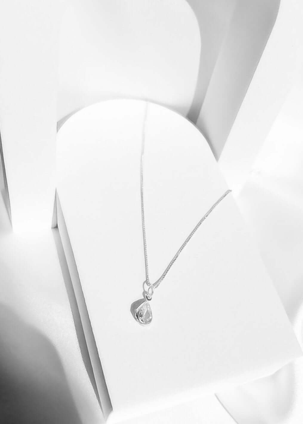 Colar Ponto de Luz Gota Prata 925 Monac