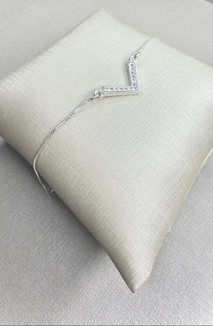 Pulseira V Cravejada Prata 925 | Monac